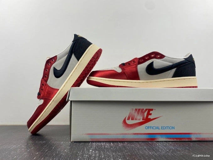 OG x 1 Low Jordan Trophy Room Air Away FN0432-100 0811